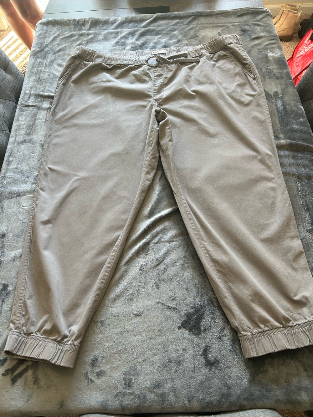 Sonoma Men's Jogger Pants in Light Gray